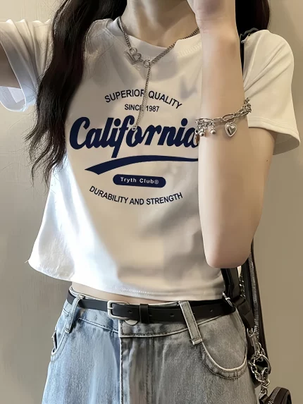 Women's Y2K Slim Fit Cropped T-Shirt - California Graphic Print